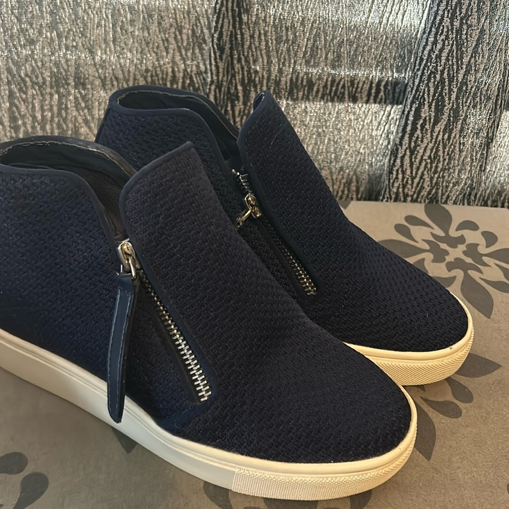 Steve Madden wedge, navy sneakers
